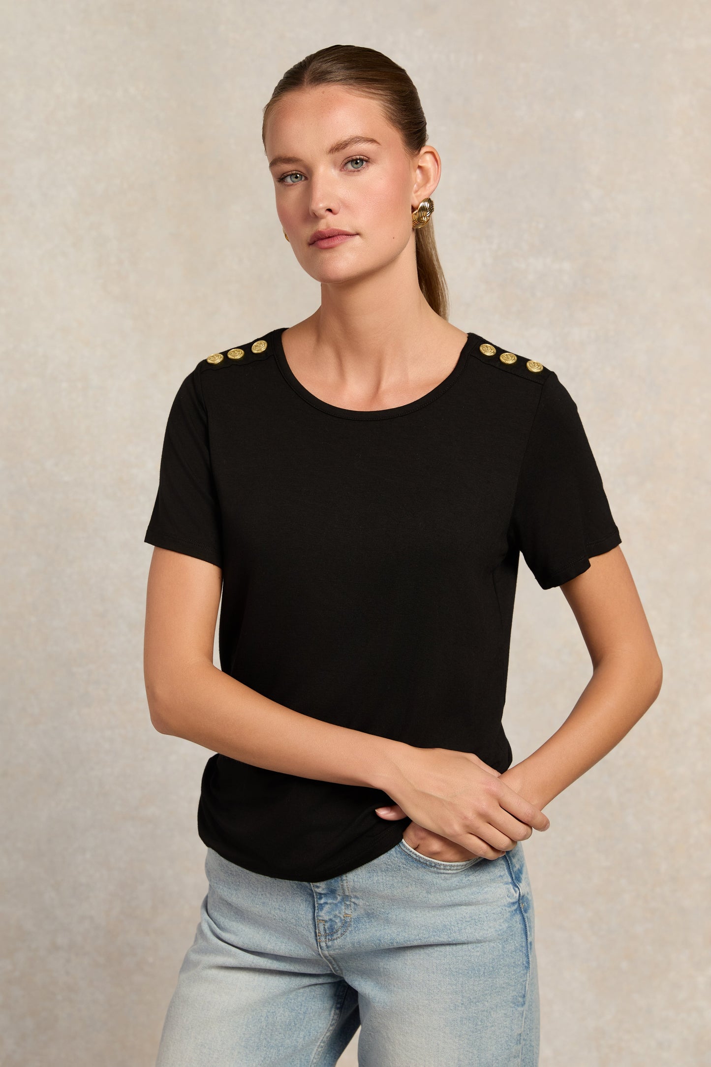 Relax Fit Crew Neck Tee (Black)