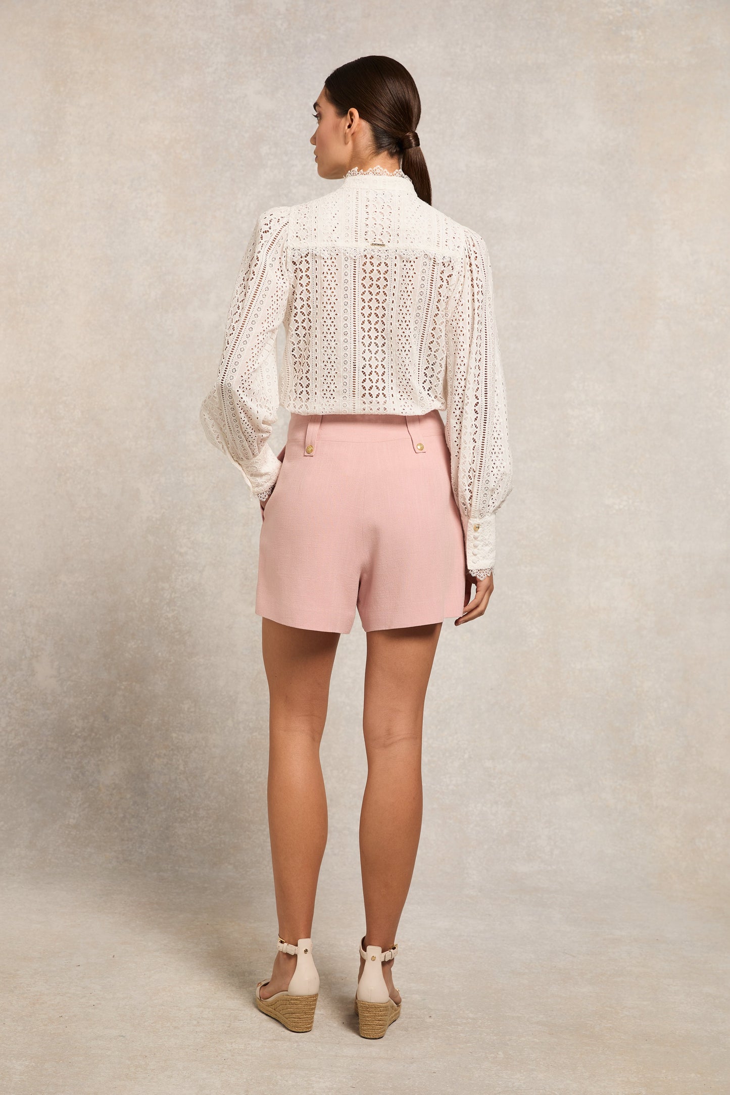 Tailored Short (Pink Linen)