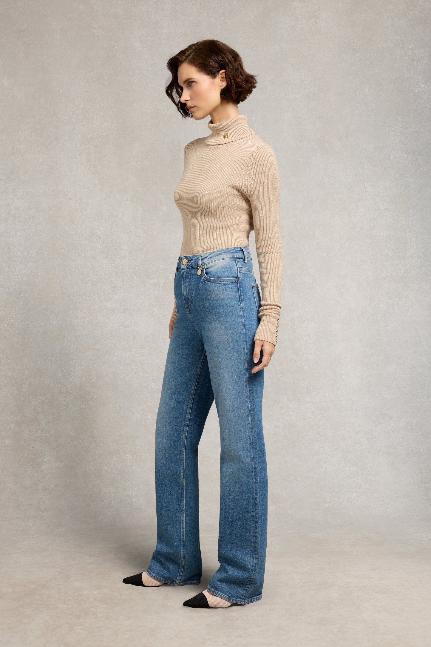 Classic Straight Jean (Classic Denim)
