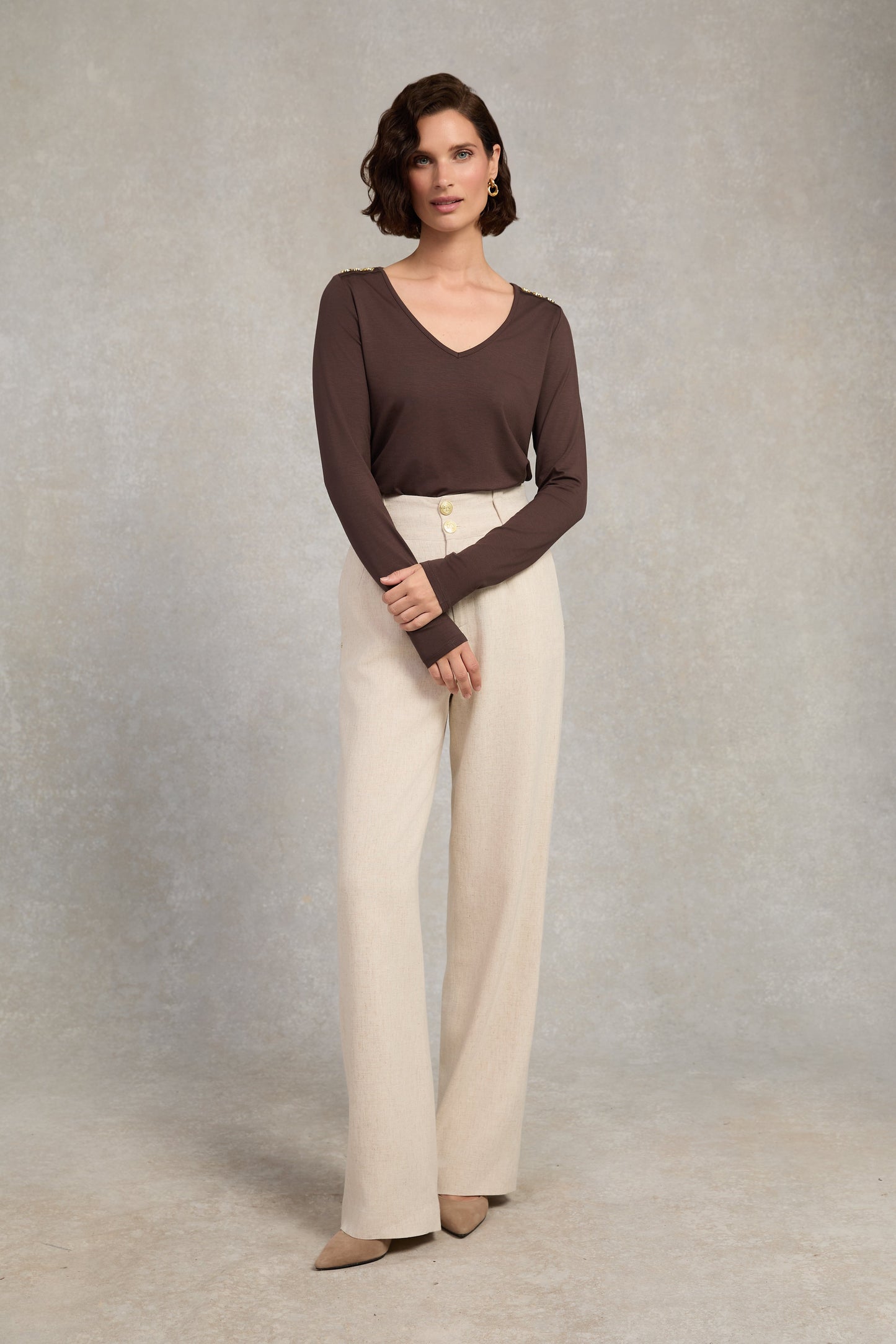 Long Sleeve V-Neck Tee (Coffee)