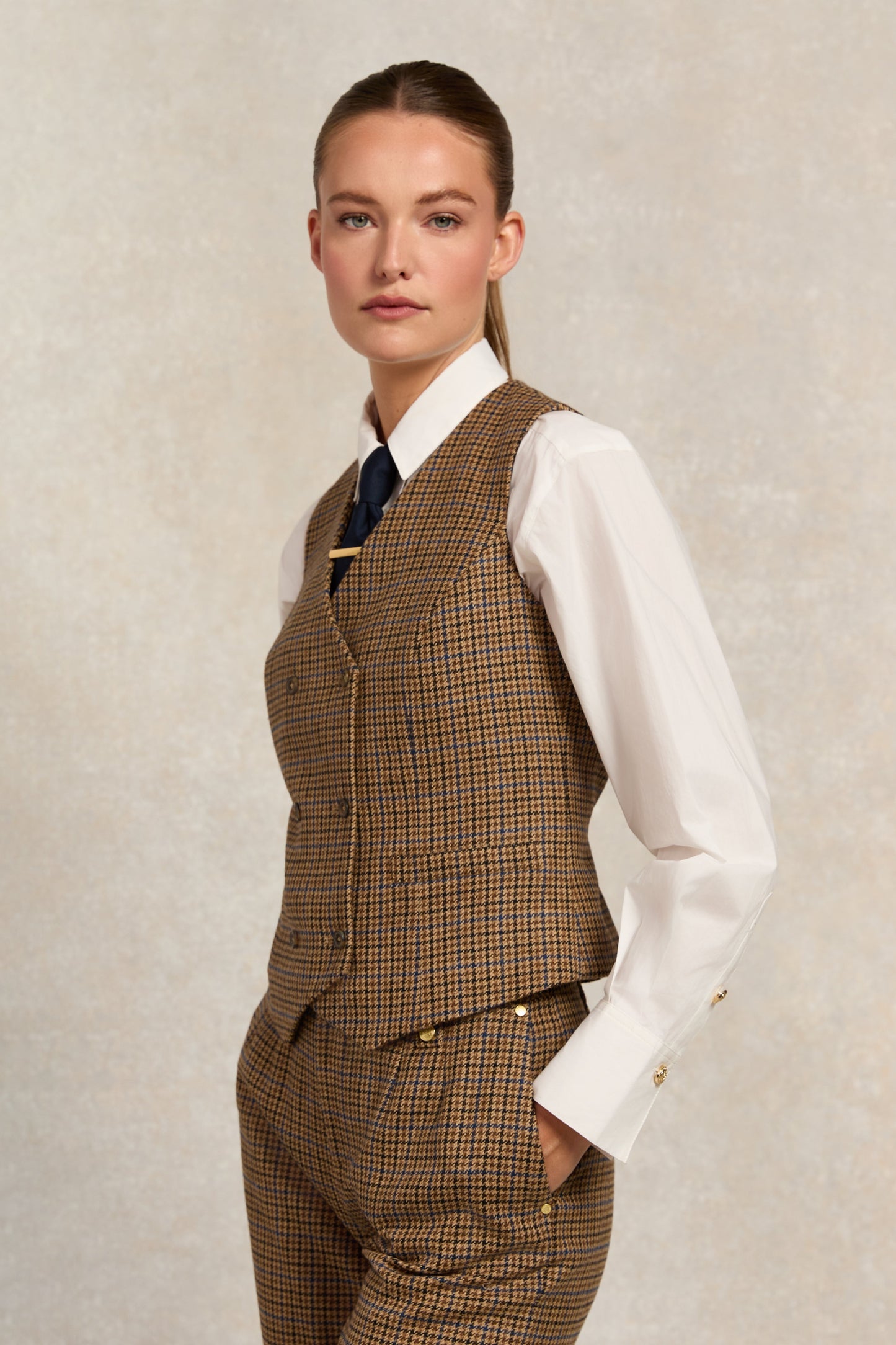 Kensington Waistcoat (Abbot Check Tweed)