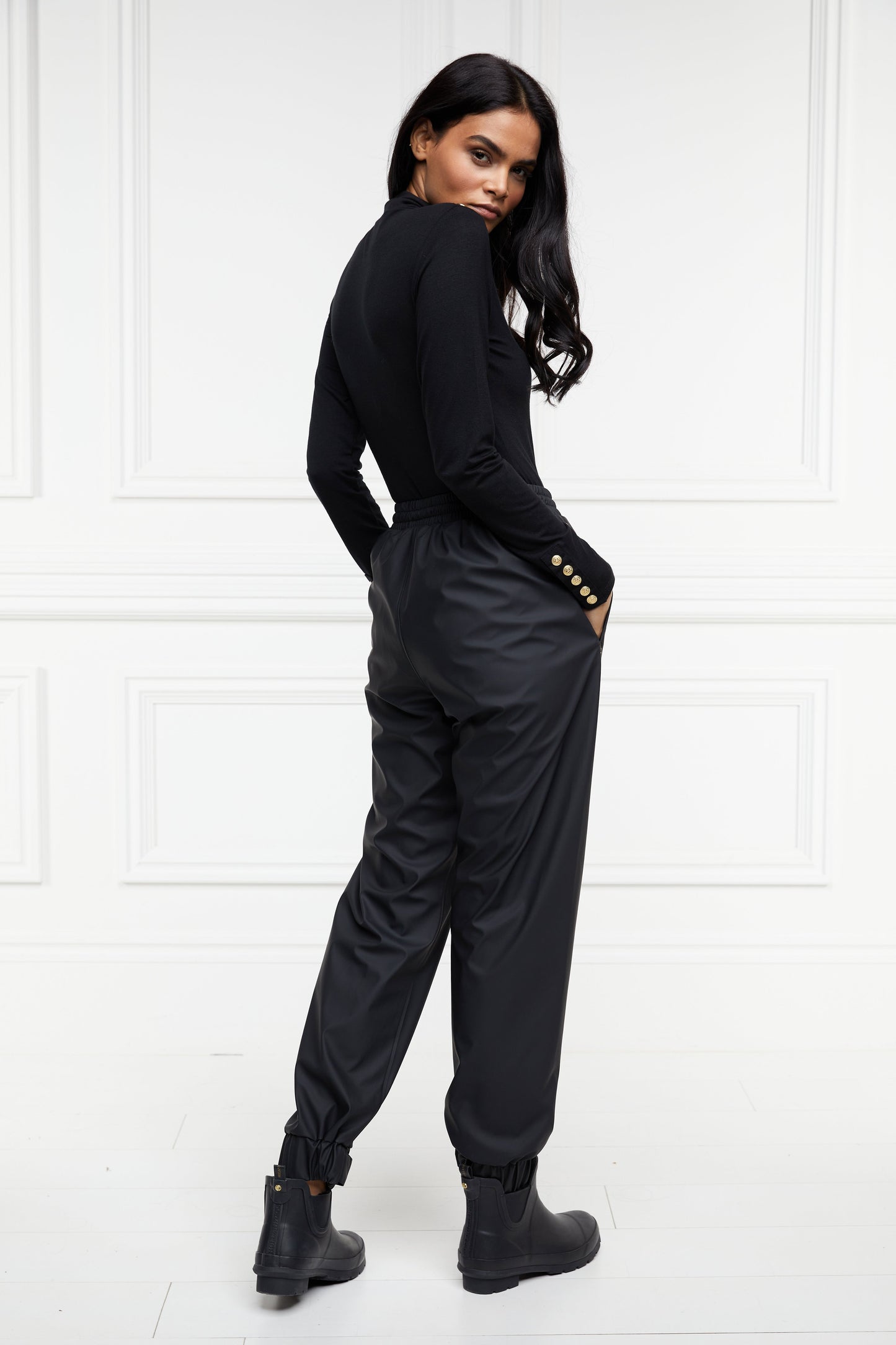 Rubber Chelsea Boot (Black)