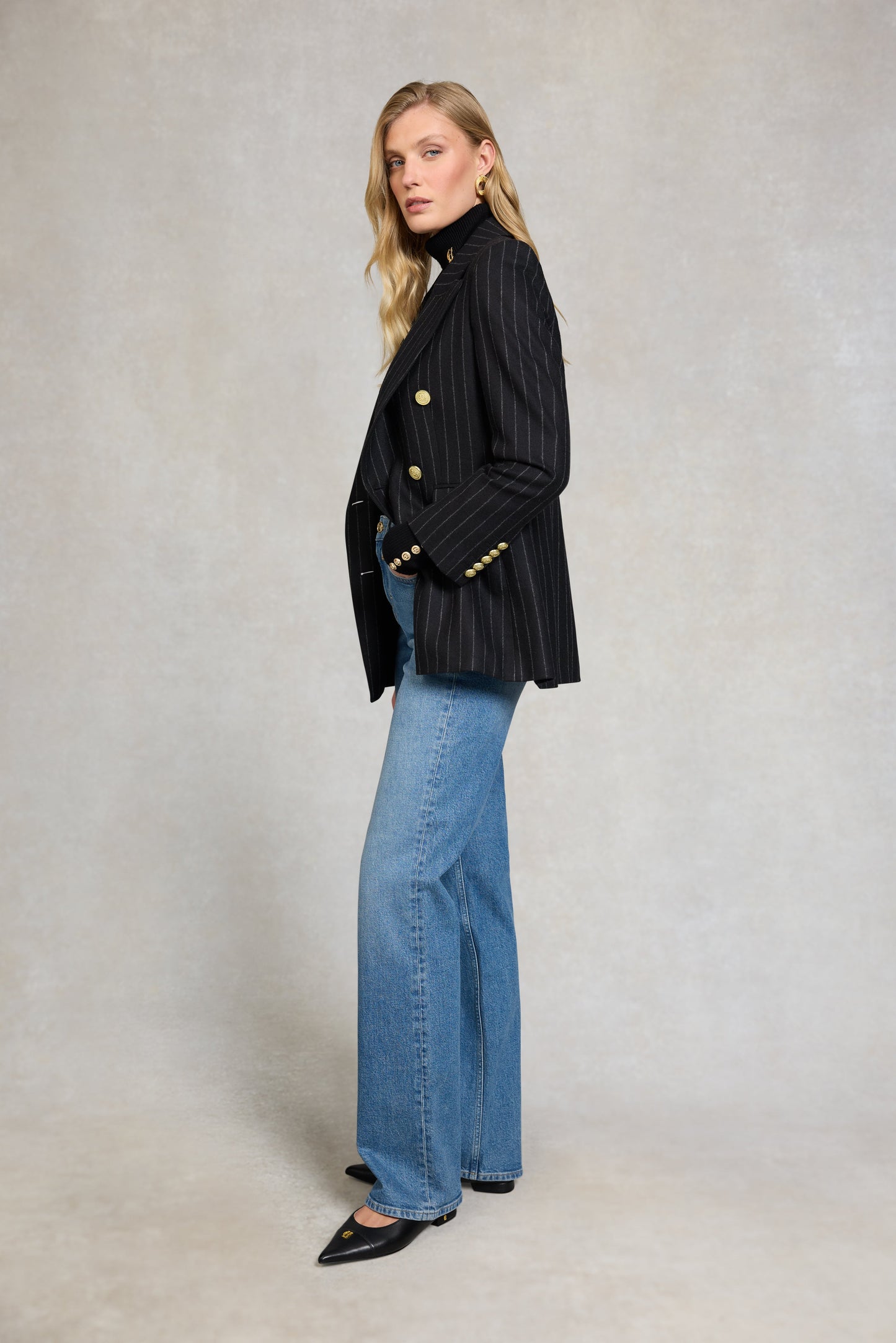 Kensington Double Breasted Blazer (Black Chalk Pinstripe)