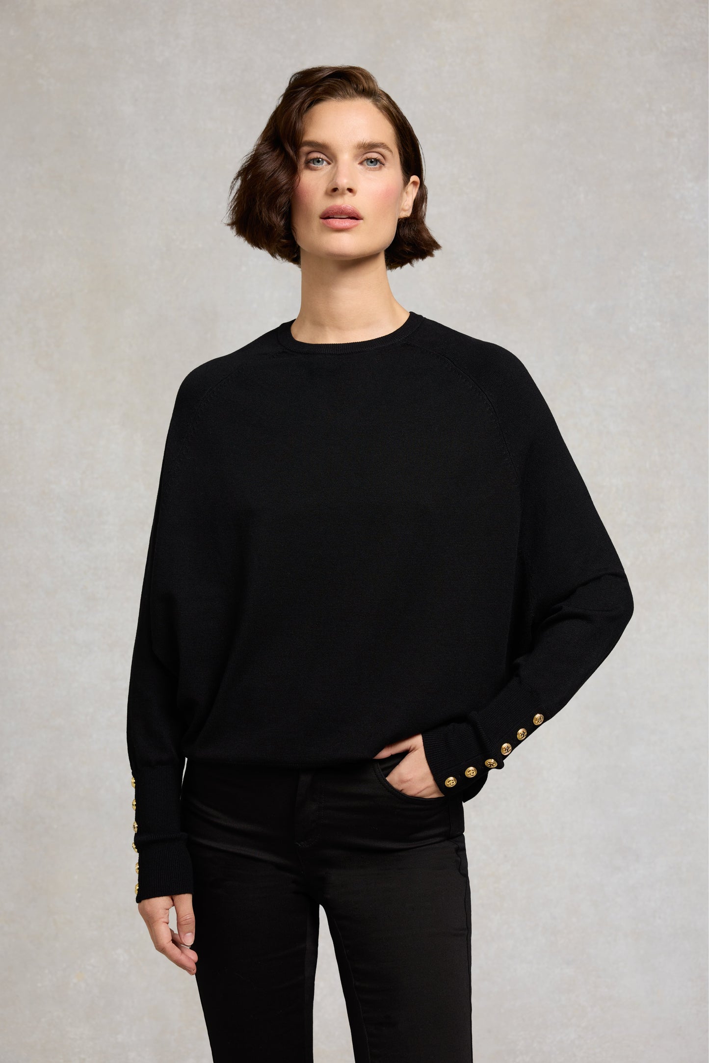 Queensbury Crew Neck Knit (Black)