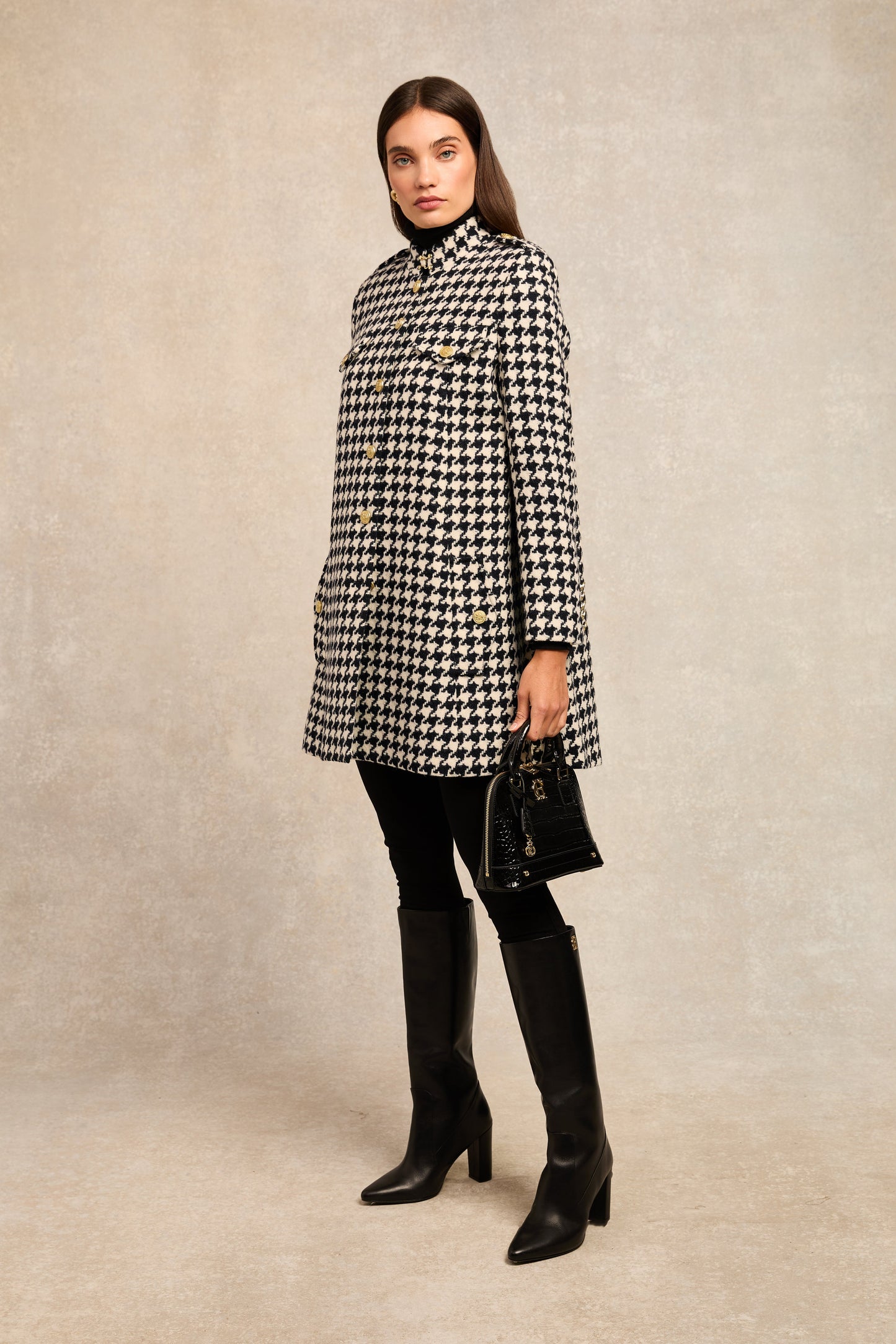 Highbury Cape Coat (Large Scale Houndstooth)