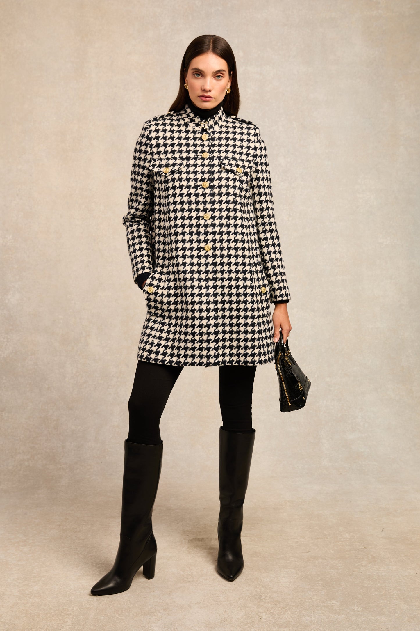 Highbury Cape Coat (Large Scale Houndstooth)