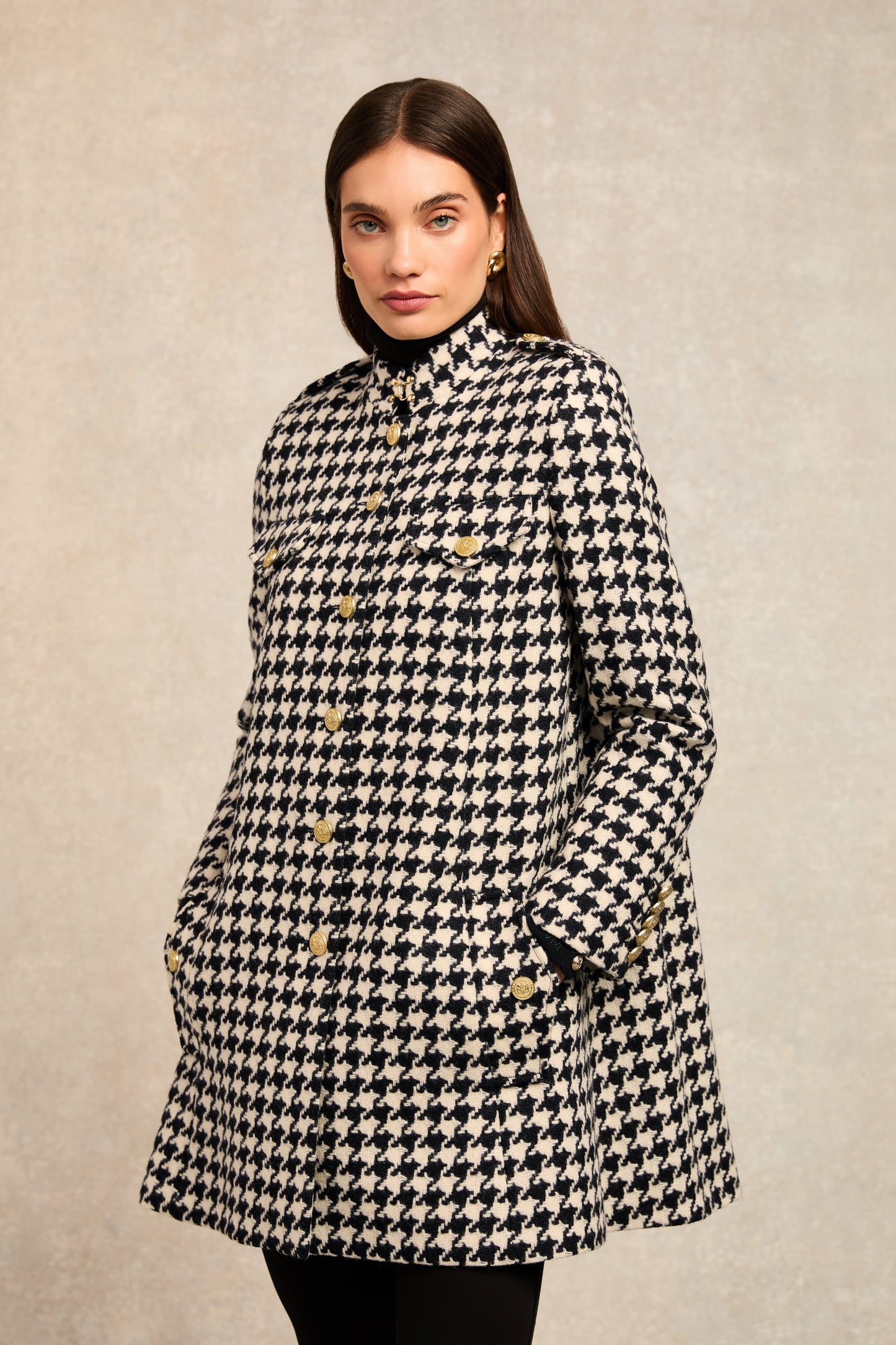 Highbury Cape Coat (Large Scale Houndstooth)