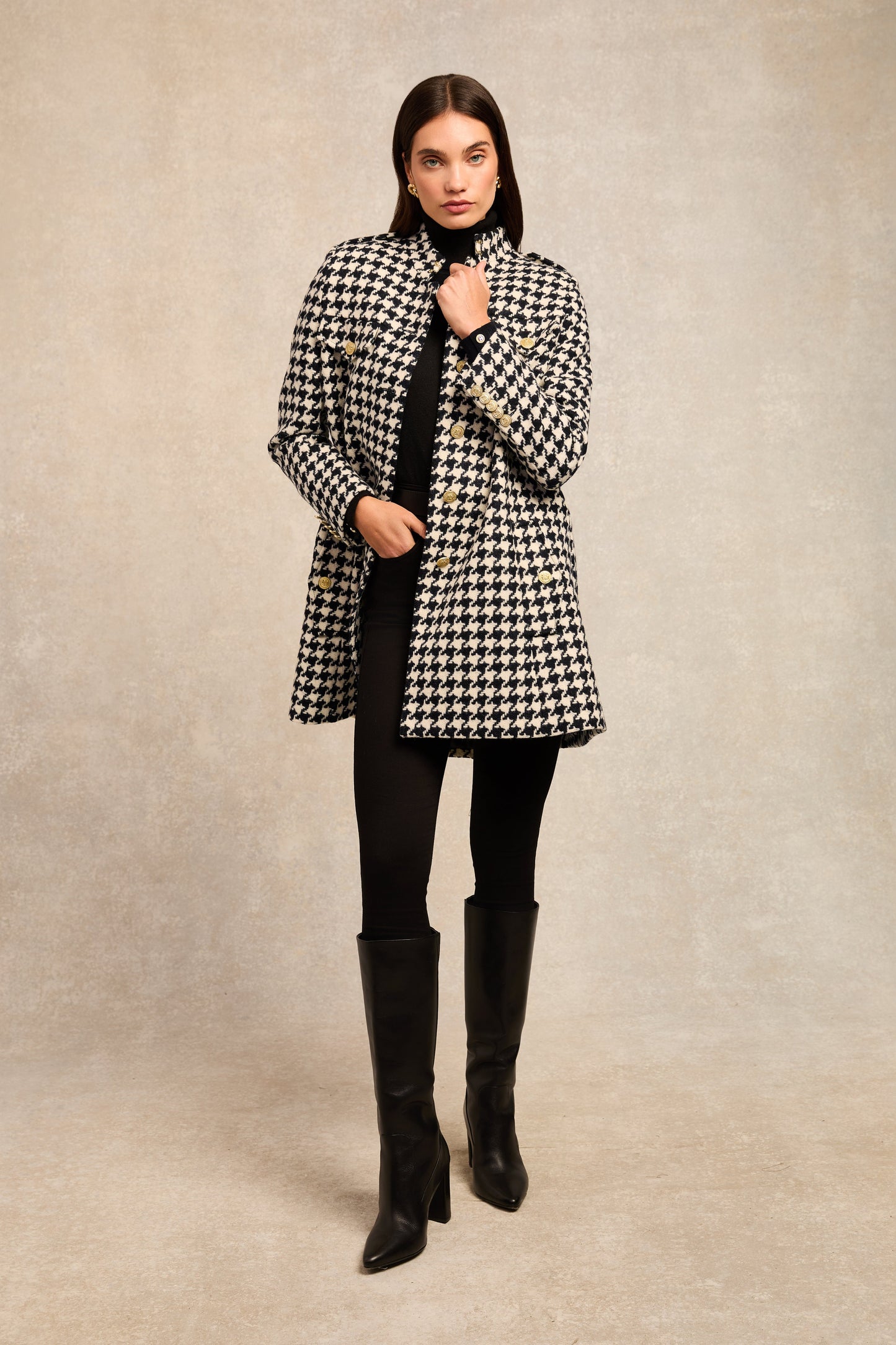 Highbury Cape Coat (Large Scale Houndstooth)