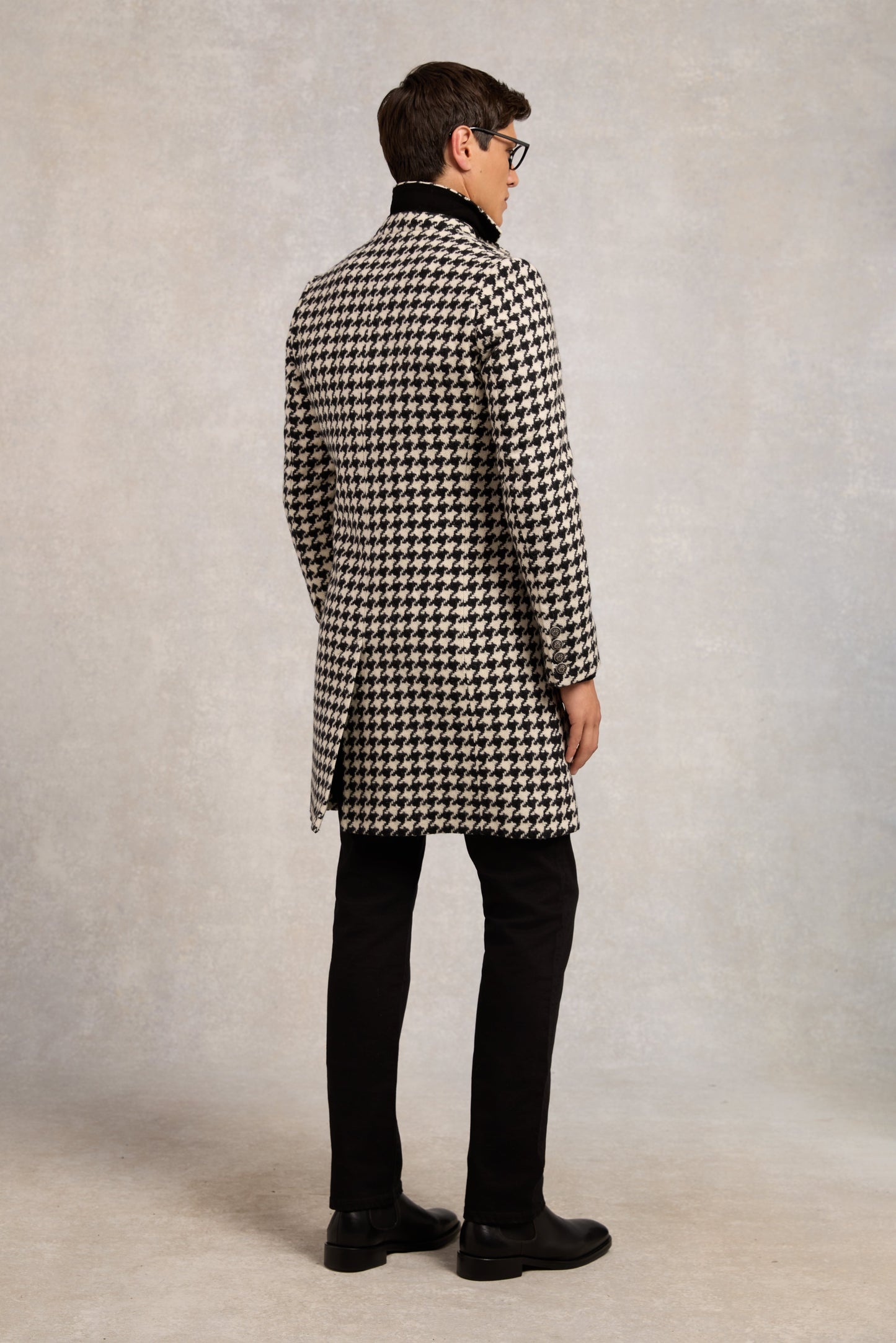 The Cheltenham Coat (Large Scale Houndstooth)