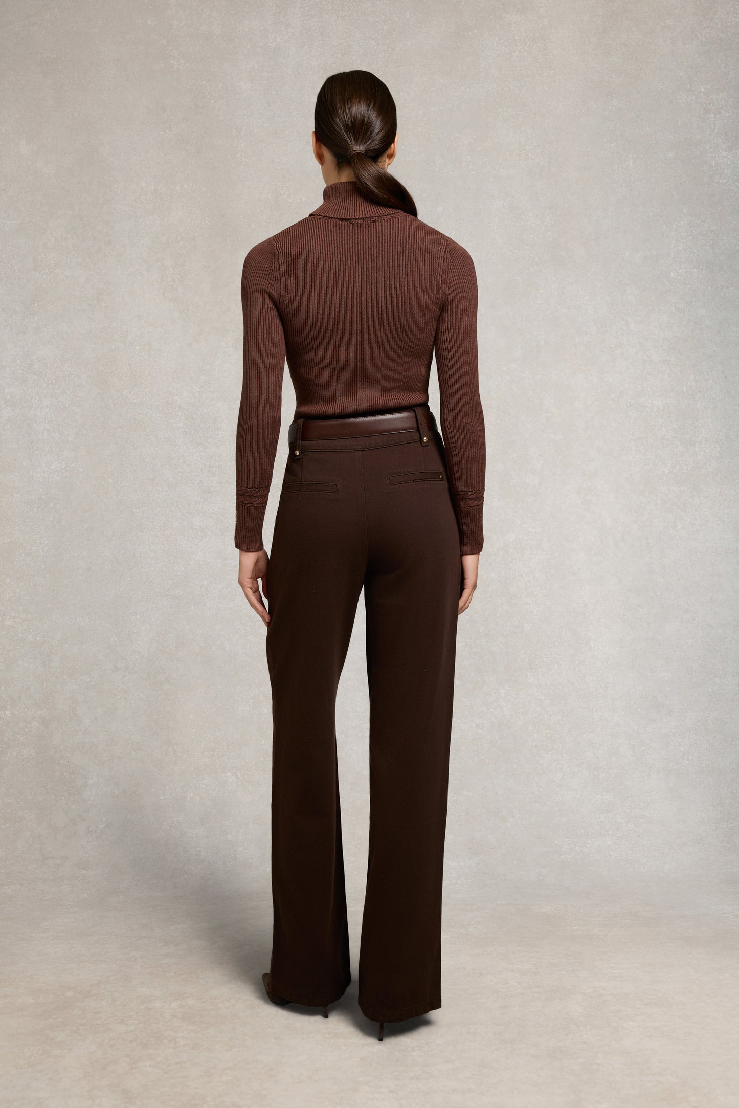 Painswick Roll Neck Knit (Cocoa)