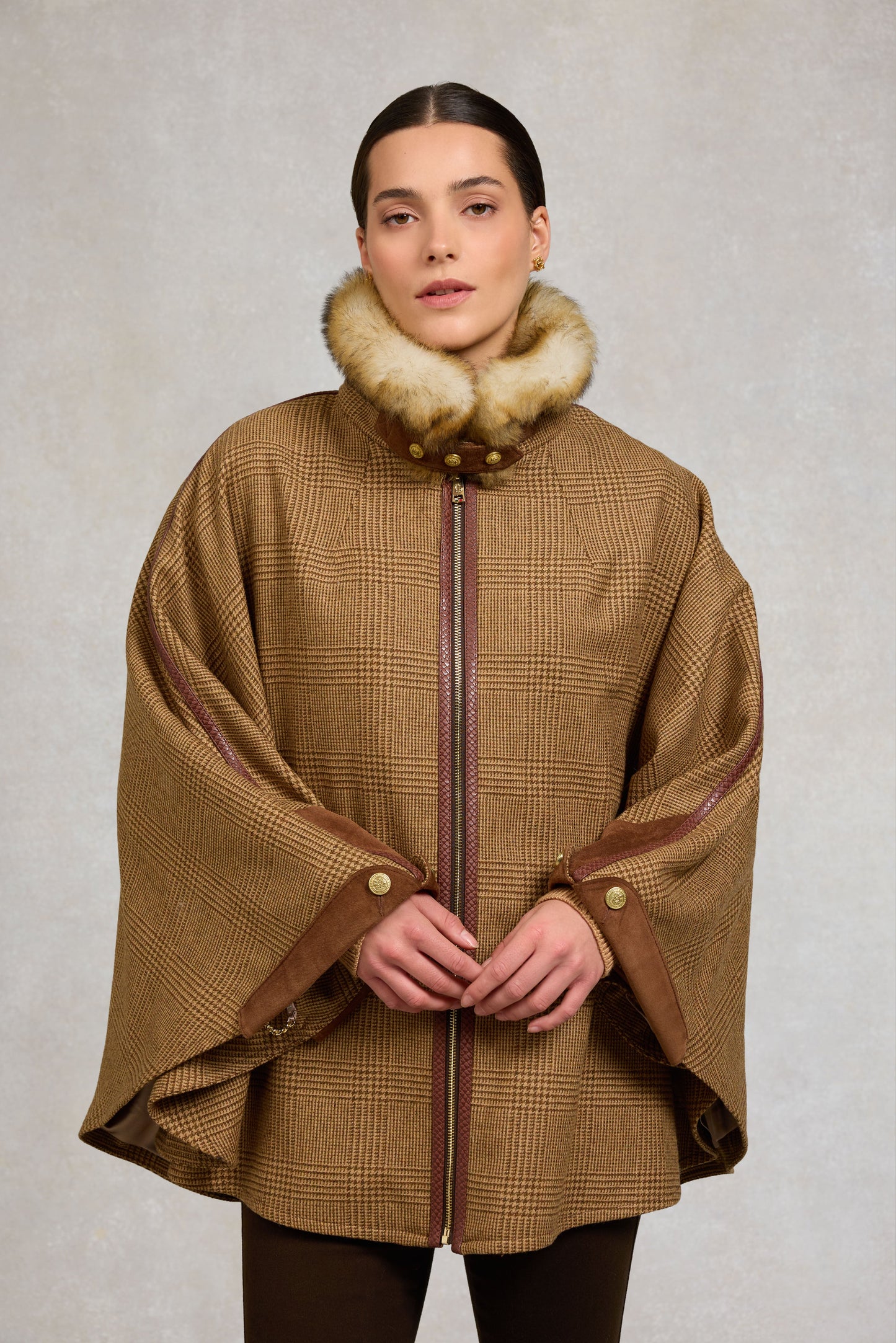 Chiltern Cape (Tawny)