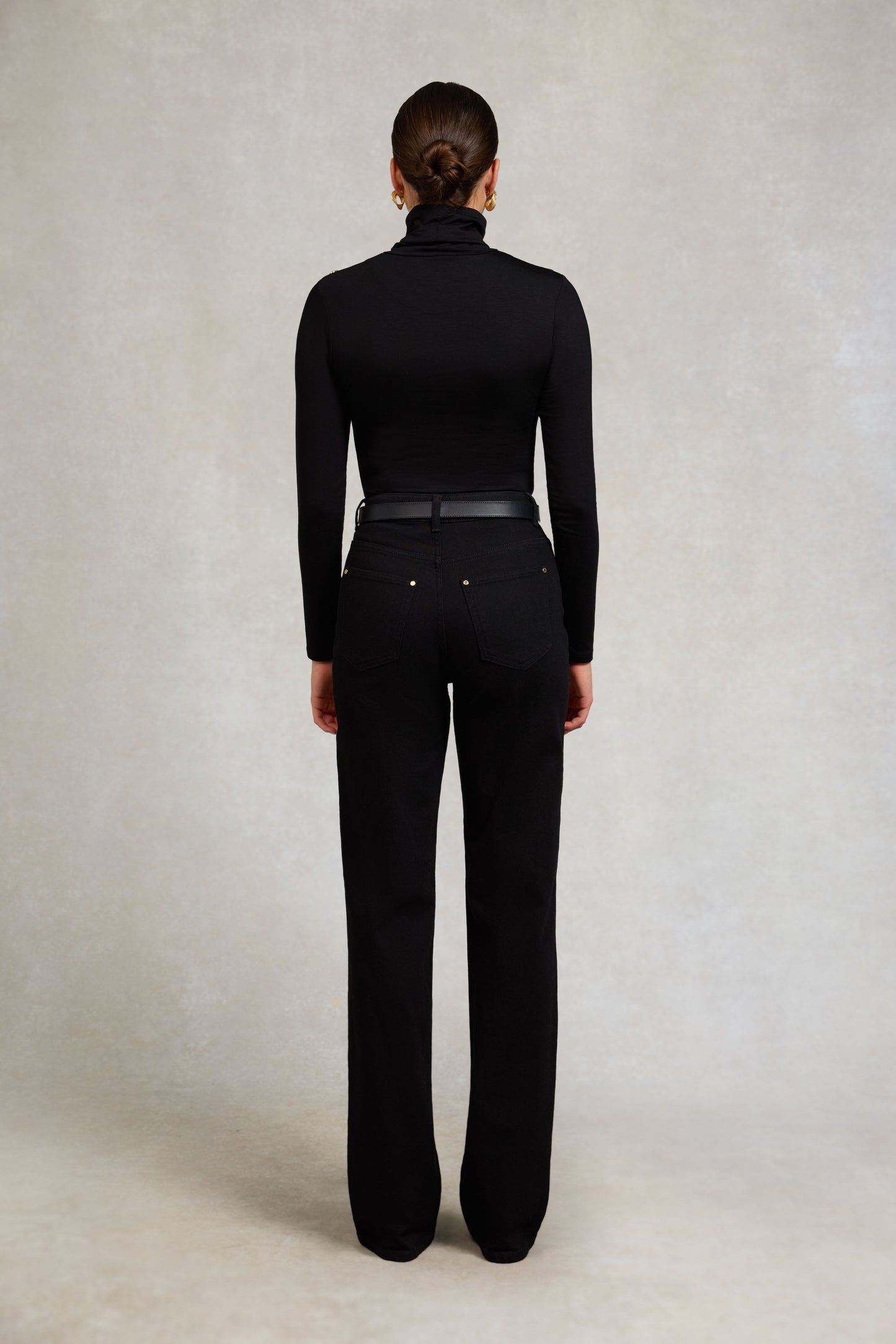 Essential Roll Neck (Black)