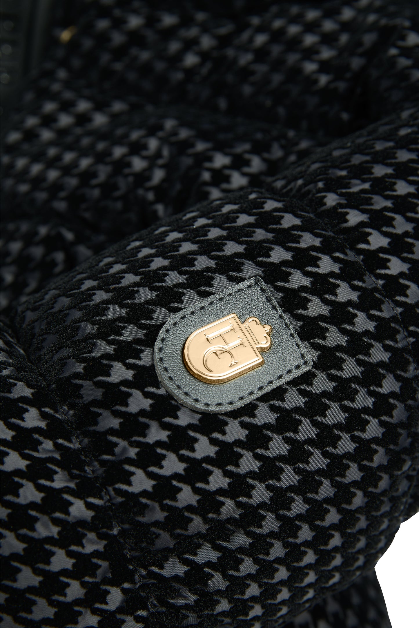 Arosa Jacket (Black Mini Flock)