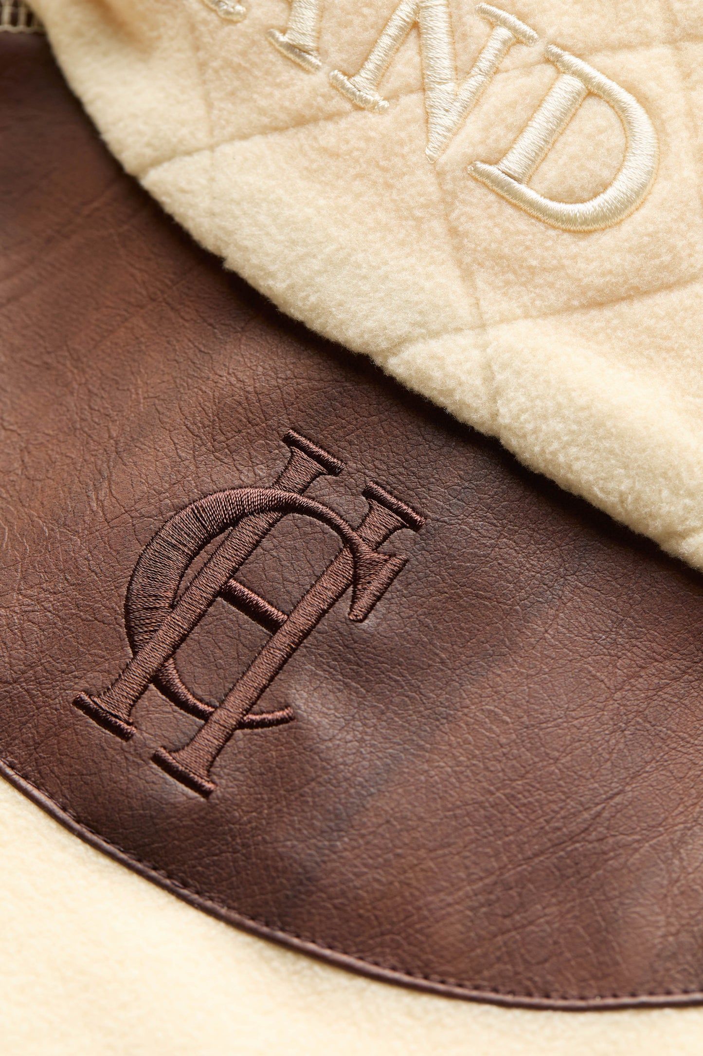 Country Fleece Gilet (Cream)