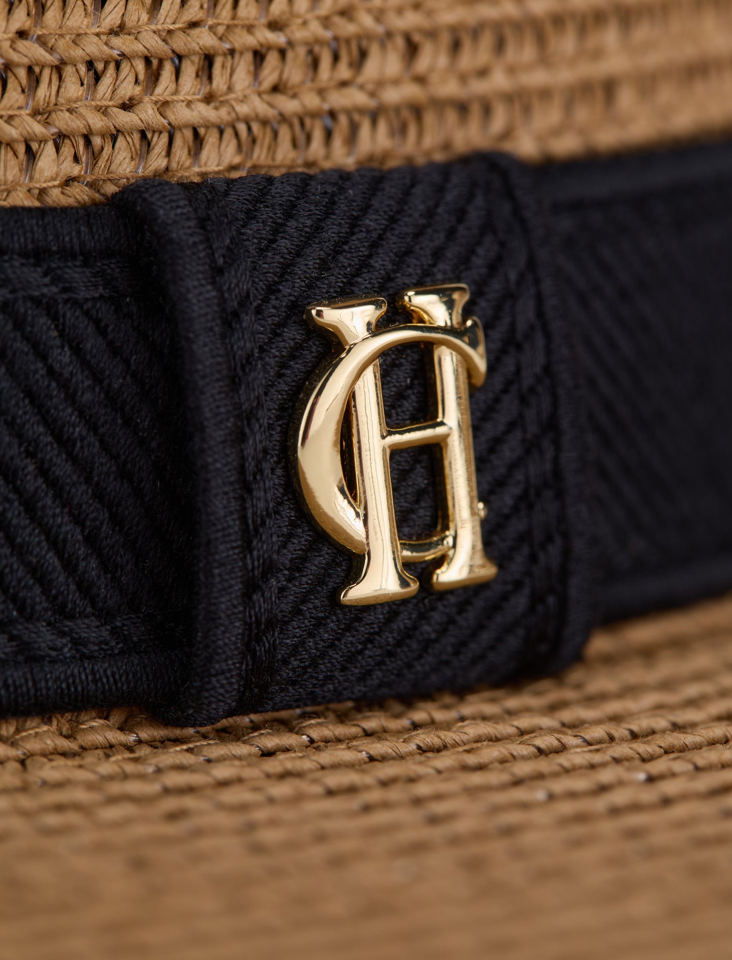 Francesca Hat (Camel Tonal Black)