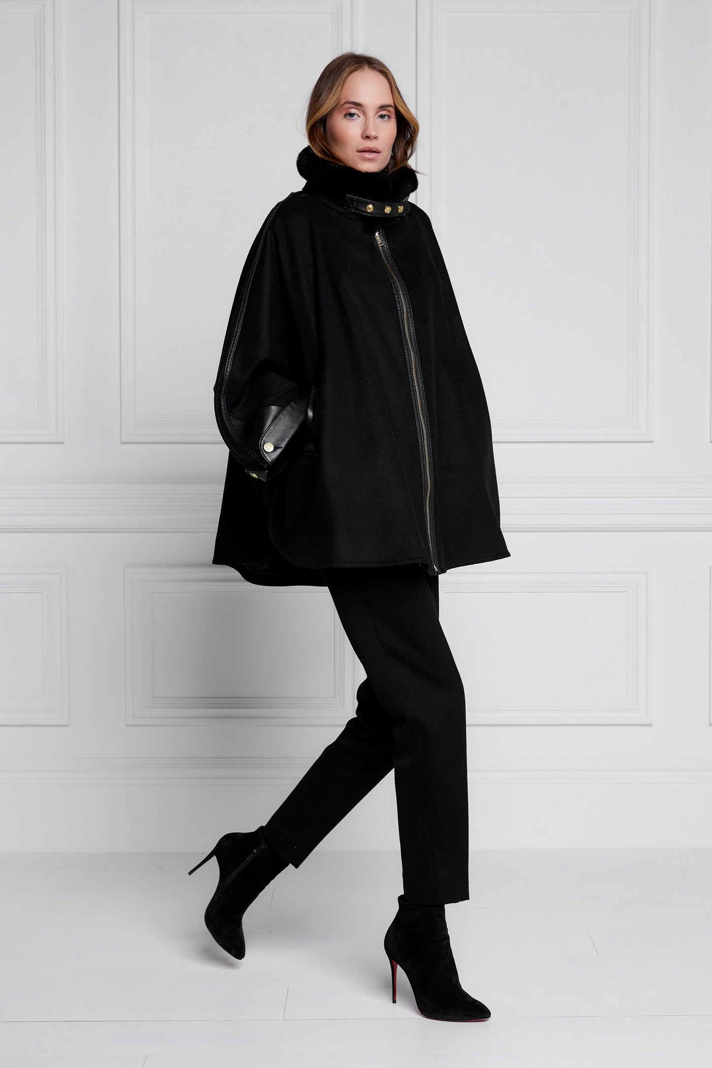 Chiltern Cape (Soft Black)