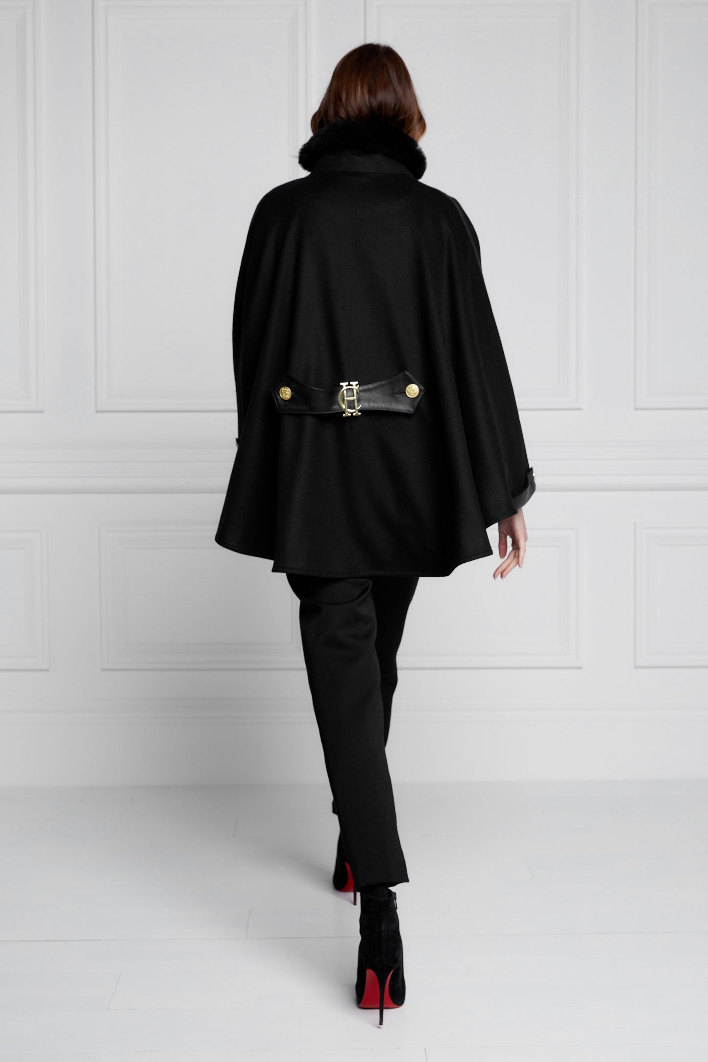 Chiltern Cape (Soft Black)