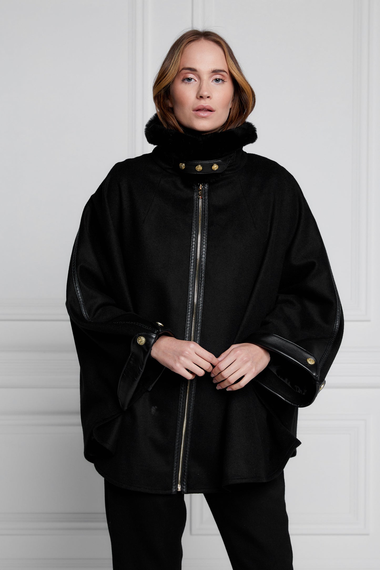 Chiltern Cape (Soft Black)