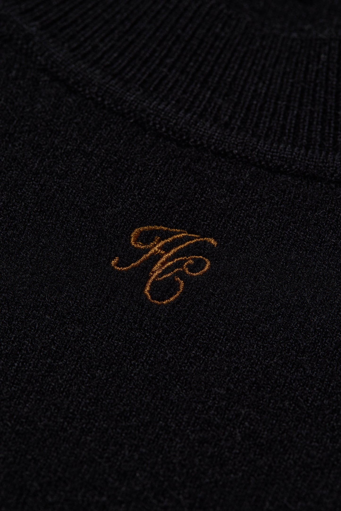 Maria Crew Neck Knit (Black)