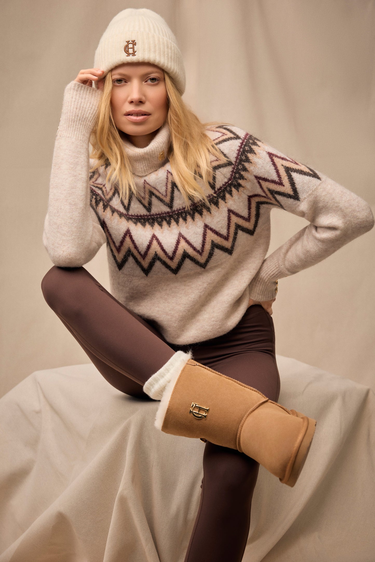 Alice Roll Neck Knit (Barley)