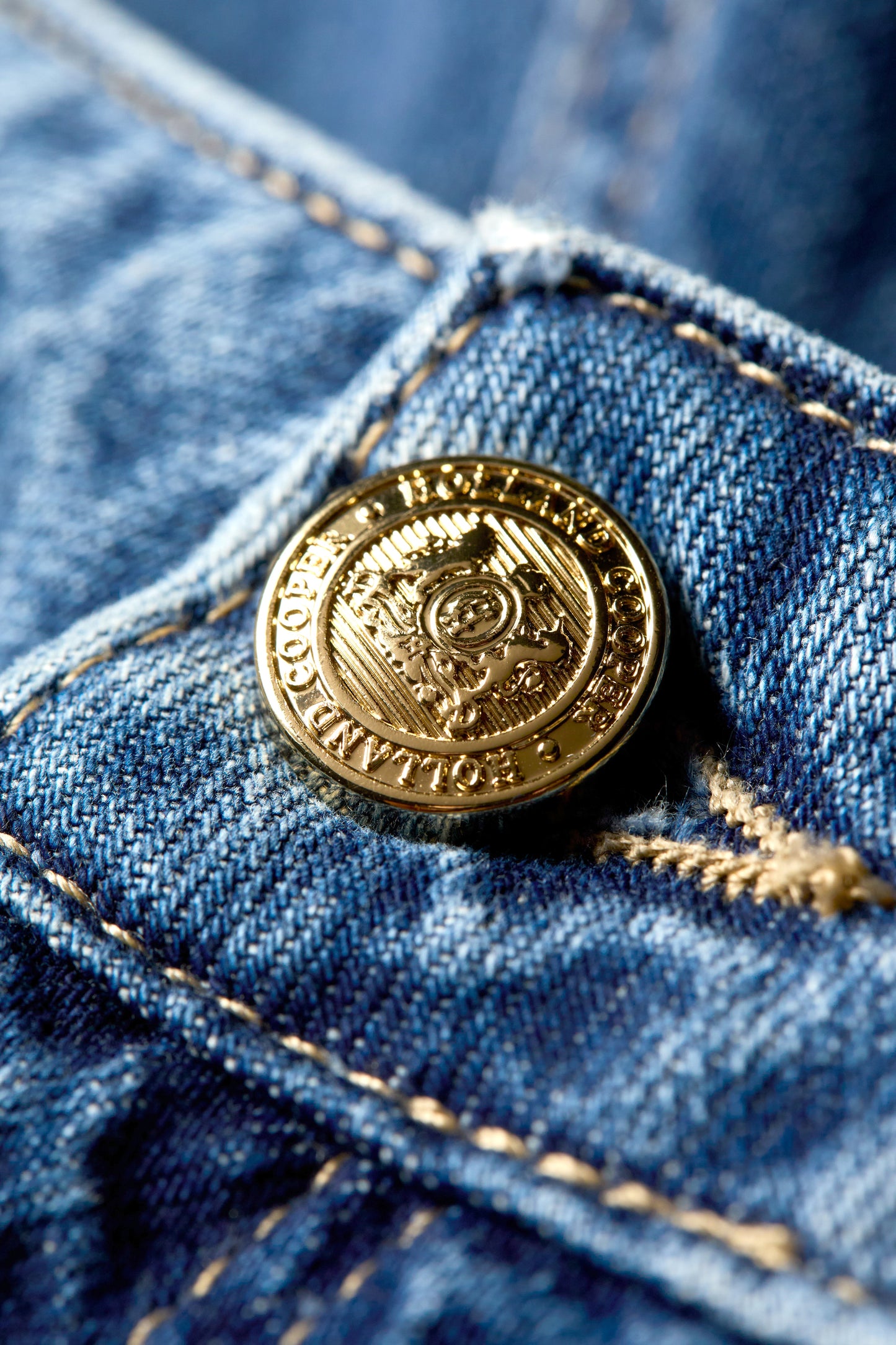 Utility Denim Shorts (Denim)