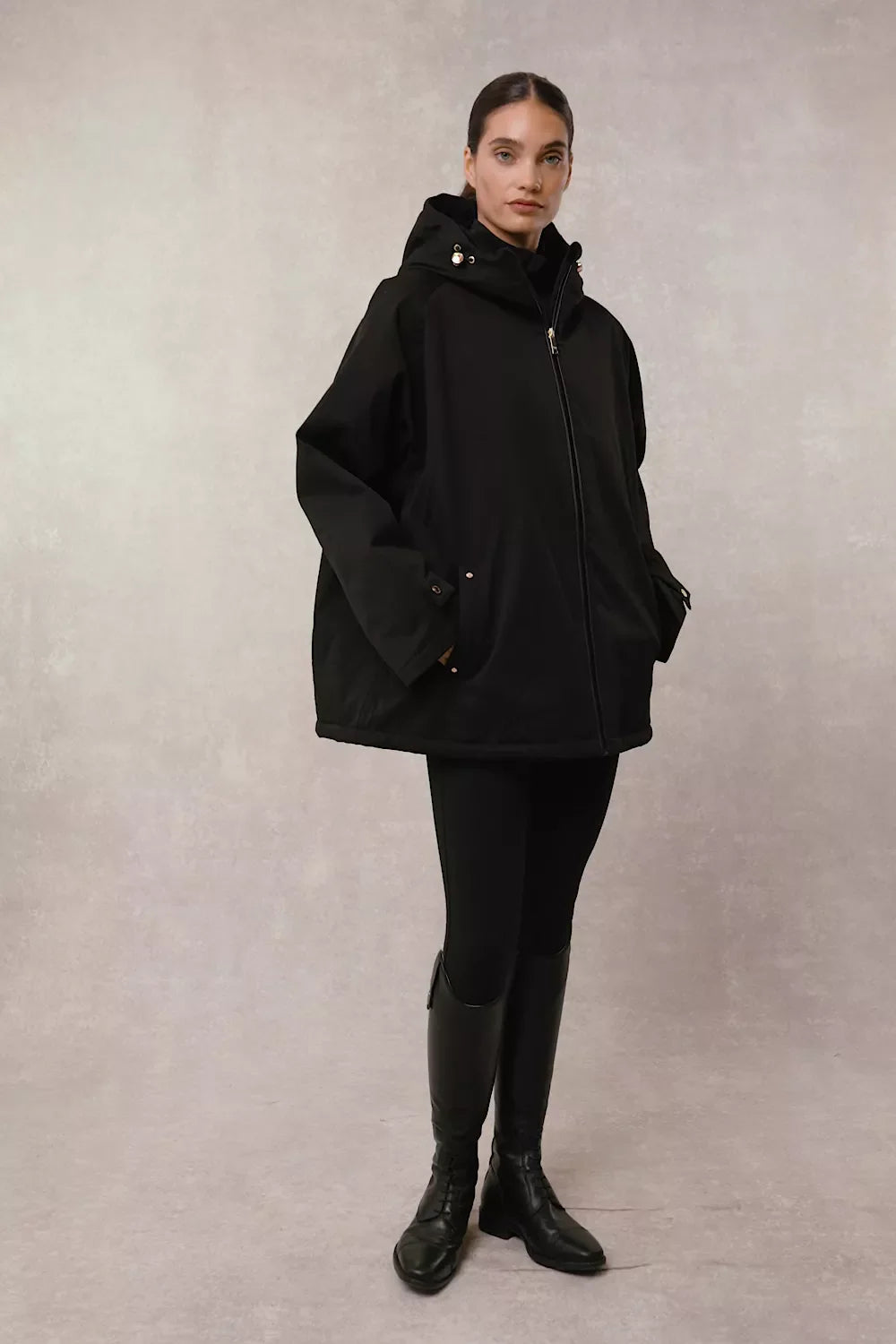 One-Size Waterproof Jacket (Black)
