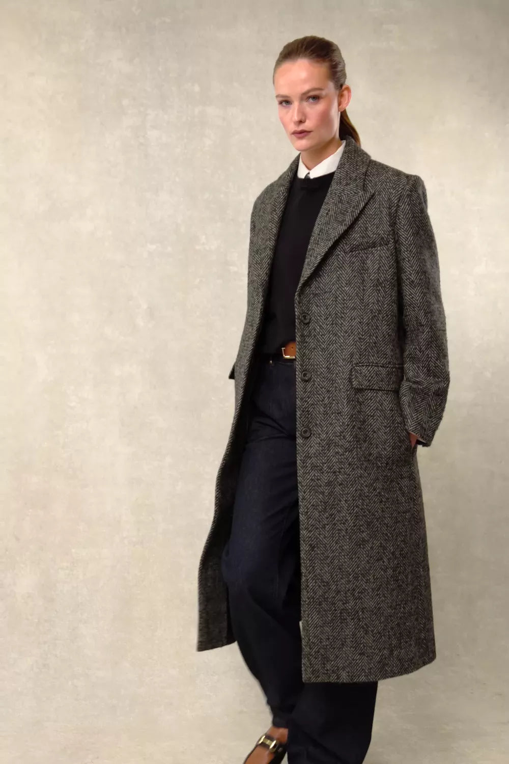 The Kelly Overcoat (Ebony Herringbone)