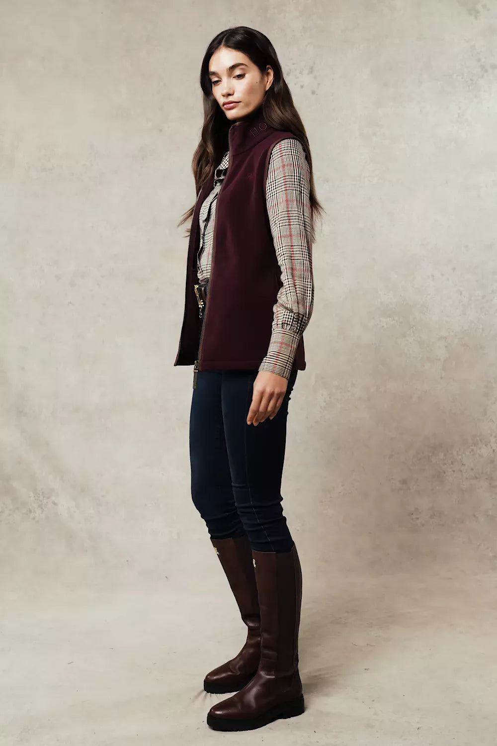 Country Fleece Gilet (Mulberry)